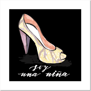 Hand drawn shoe with phrase Soy una nina, spanish Posters and Art